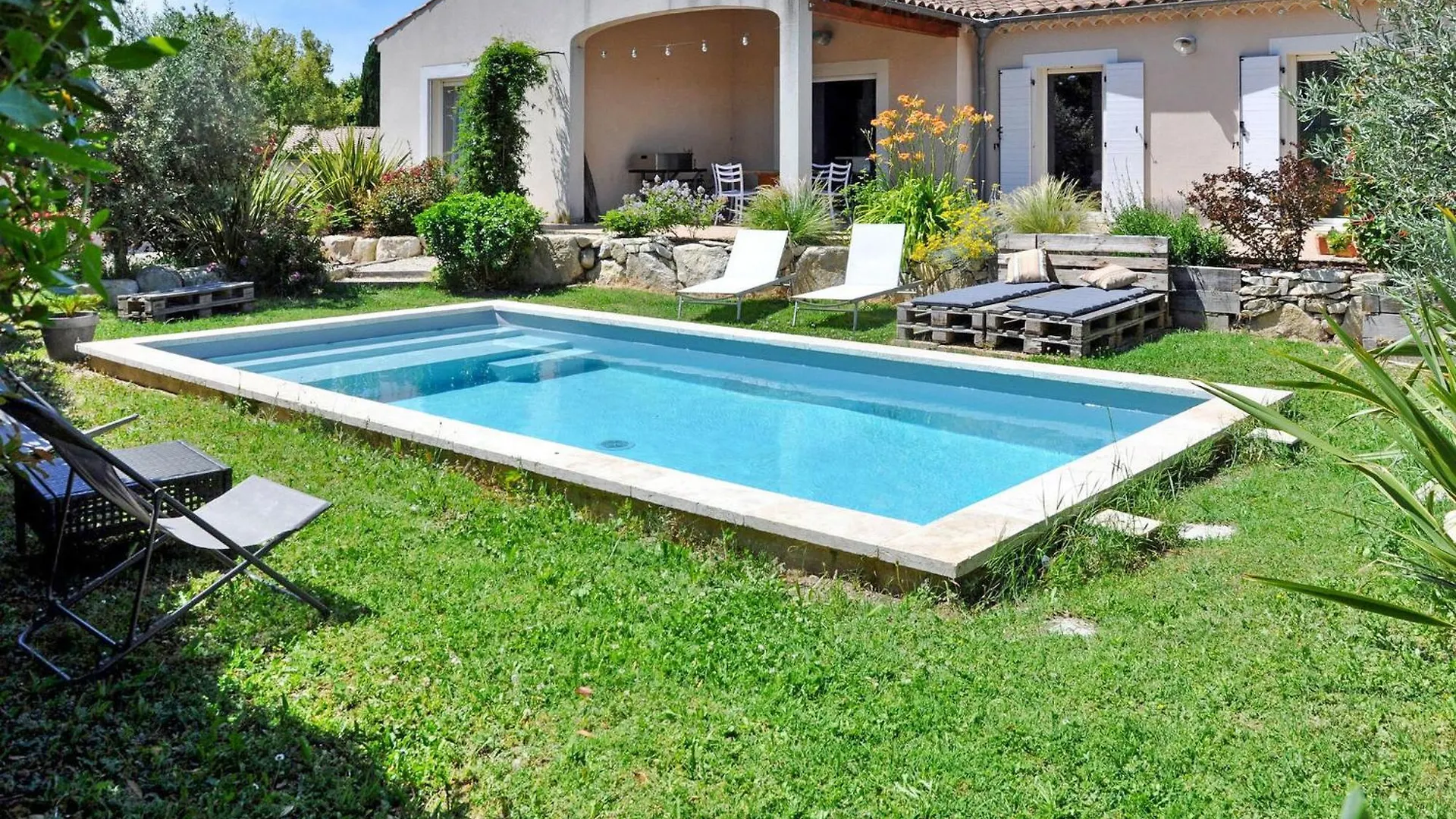 Villa La Coupe Dor Avignon