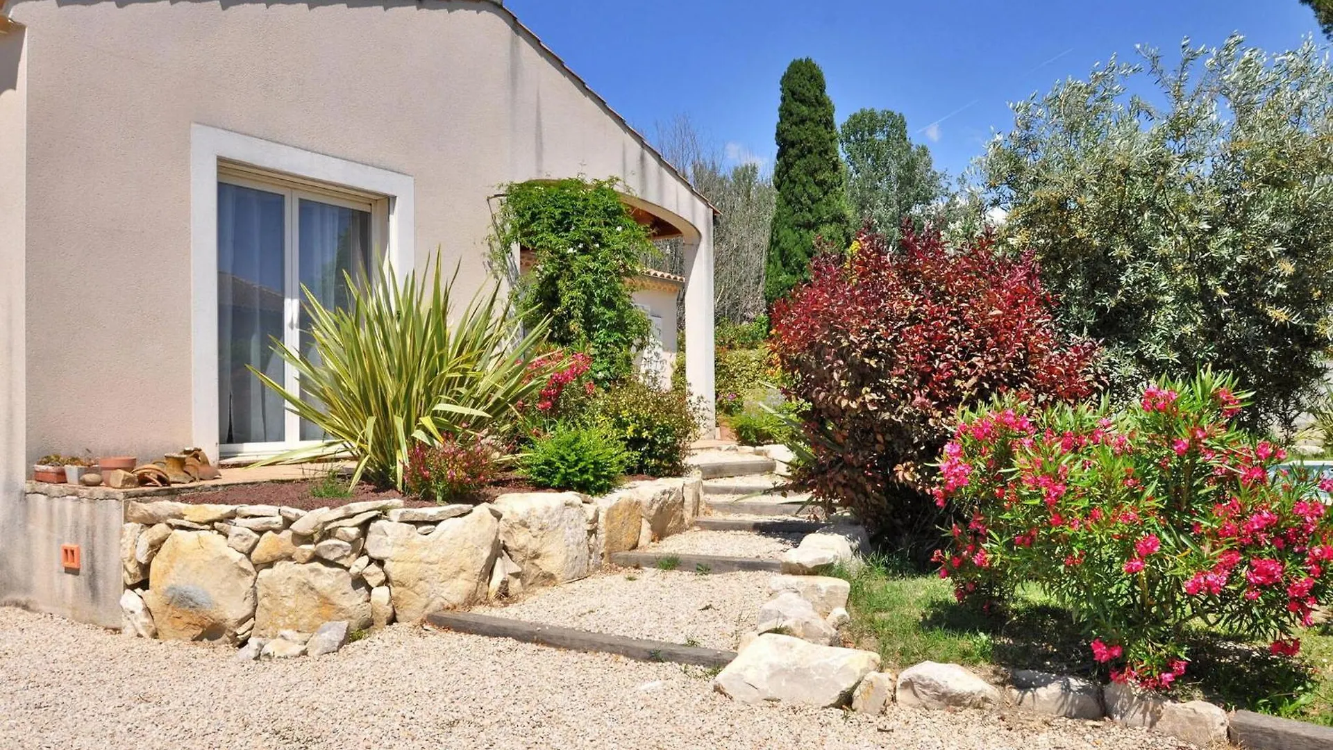 Villa La Coupe Dor Avignon 0*,  France